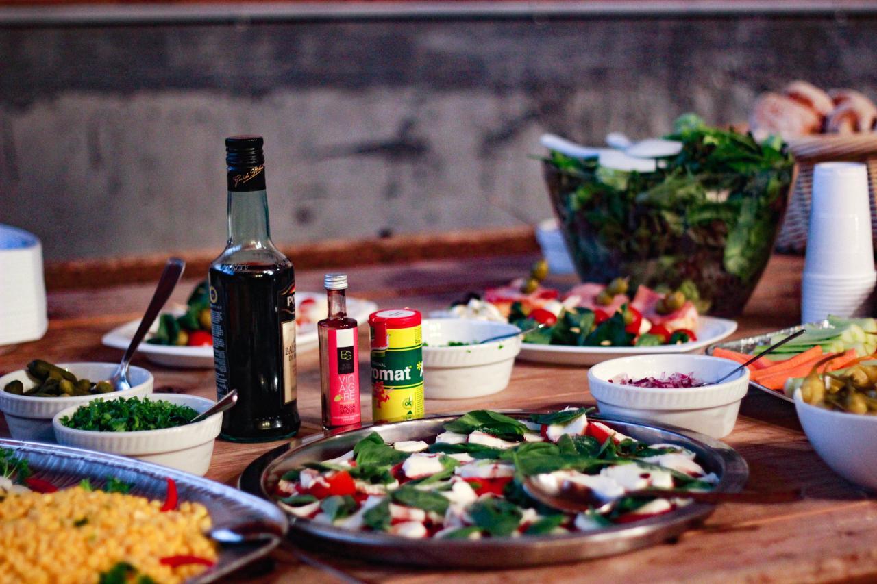 Free Images : table, restaurant, meal, food, salad, breakfast, lunch ... Free Images : table, restaurant, meal, food, salad, breakfast, lunch ...